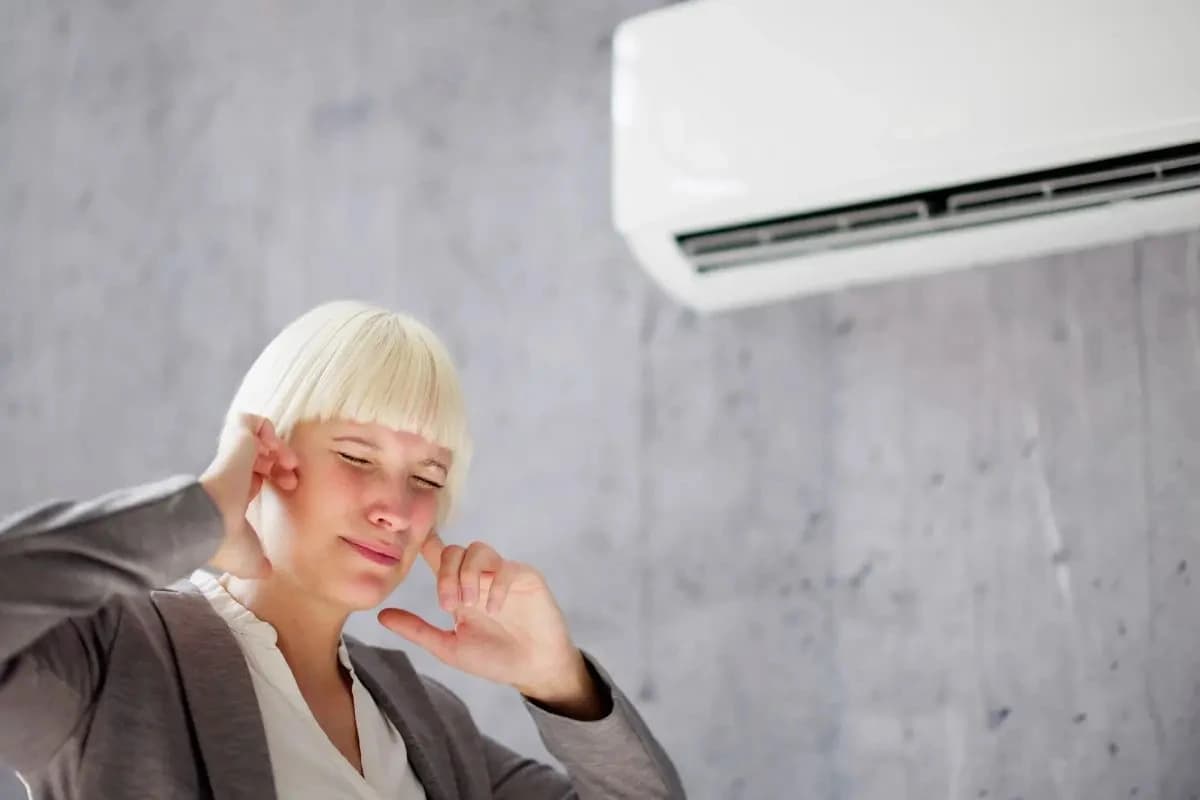 La climatisation est bruyante